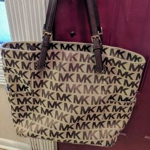 Michael Kors Tote